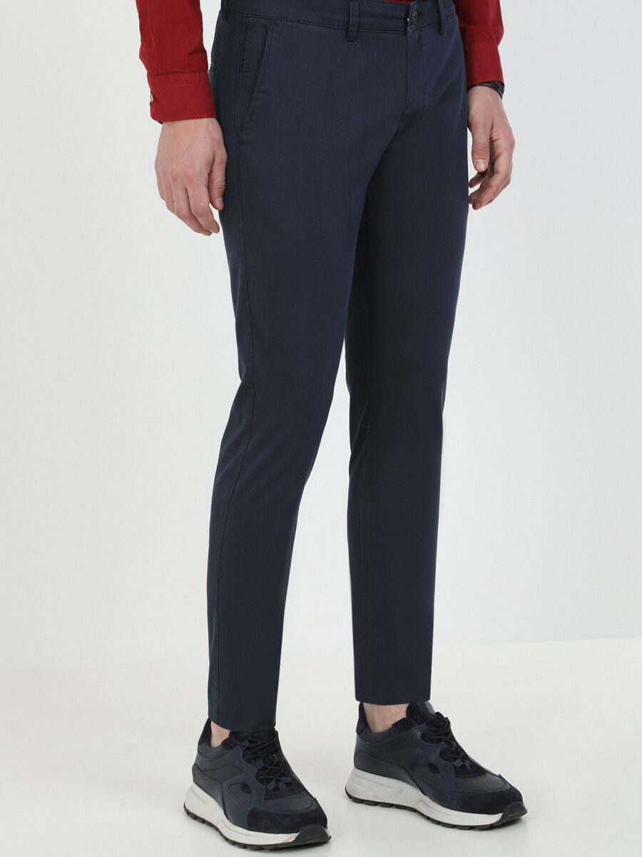 Navy Blue Weaving Slim Fit Casual Cotton Blended Trousers - 2