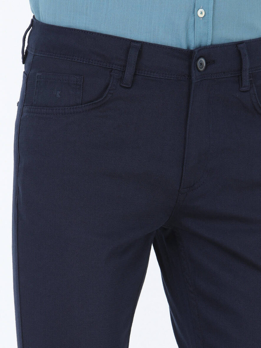 Navy Blue Weaving Slim Fit Casual Cotton Blended Trousers - 3