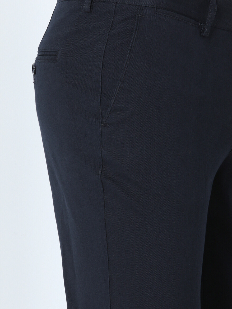 Navy Blue Weaving Slim Fit Smart Casual Cotton Blended Trousers - 2