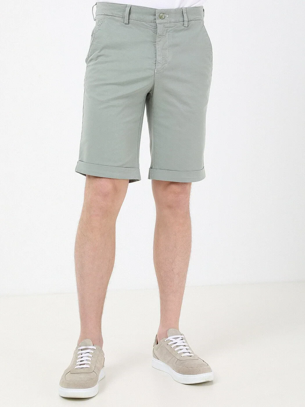 Nil Yeşili Düz Dokuma Slim Fit Casual Pamuk Karışımlı Bermuda - KİP