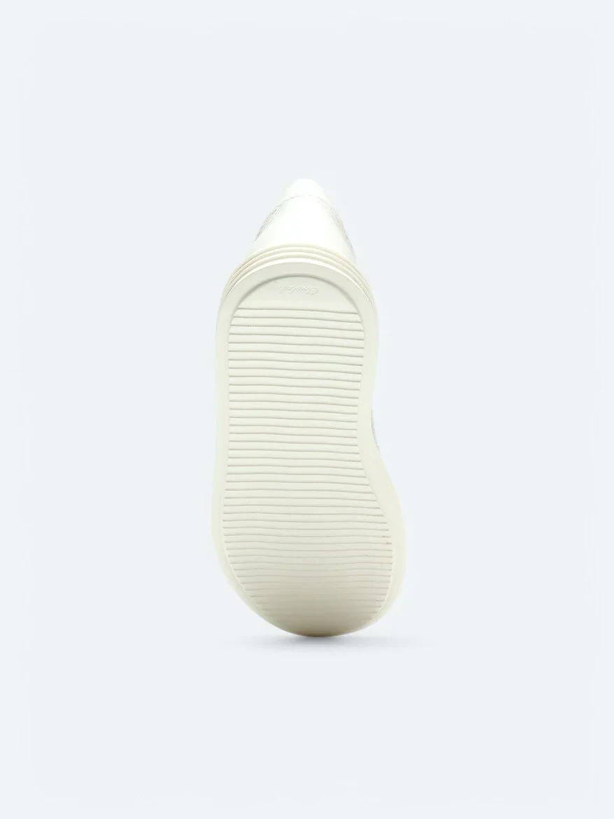 Off White Leather Sneaker - 4