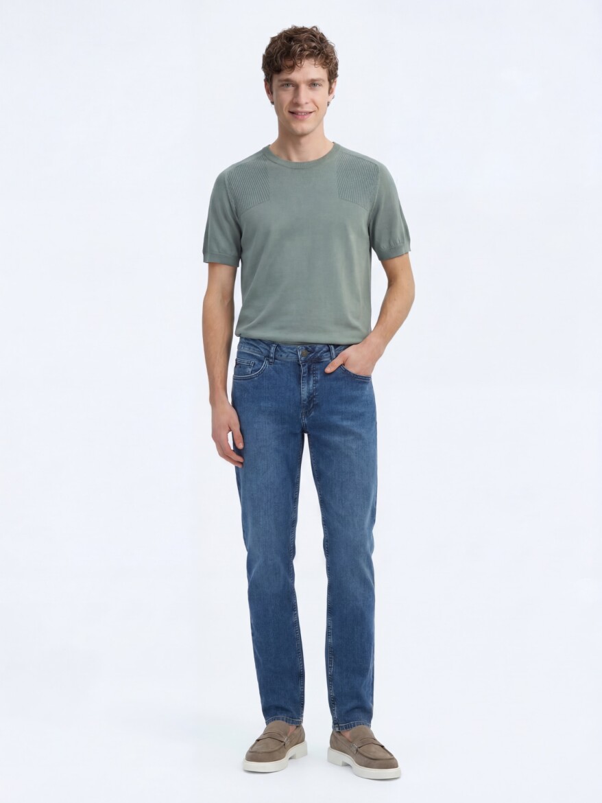 Orta Mavi Slim Fit Çevre Dostu Denim Pamuk Karışımlı Pantolon - KİP