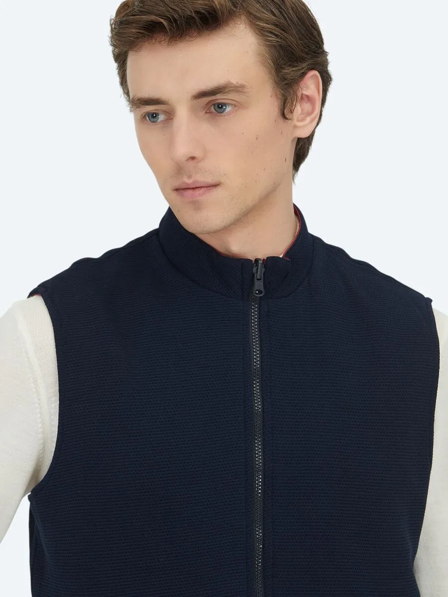 Red Regular Fit Turtleneck Casual Knitting Double-Sided Puffer Vest - 4