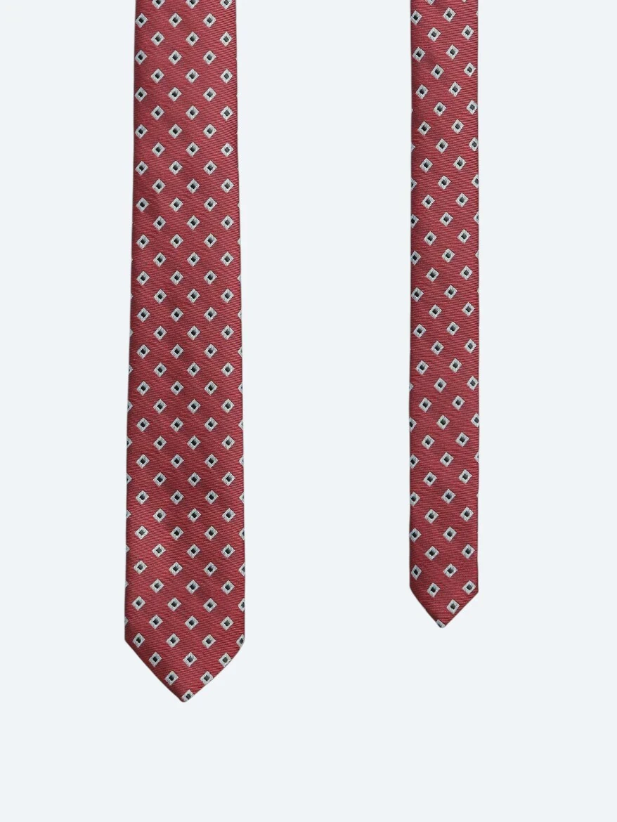 Red Tie 