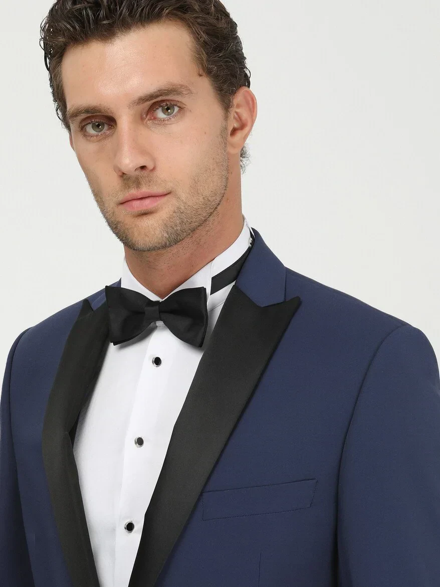 Saks Plain Slim Fit Detachable Collar Weaving Tuxedo With West - 4