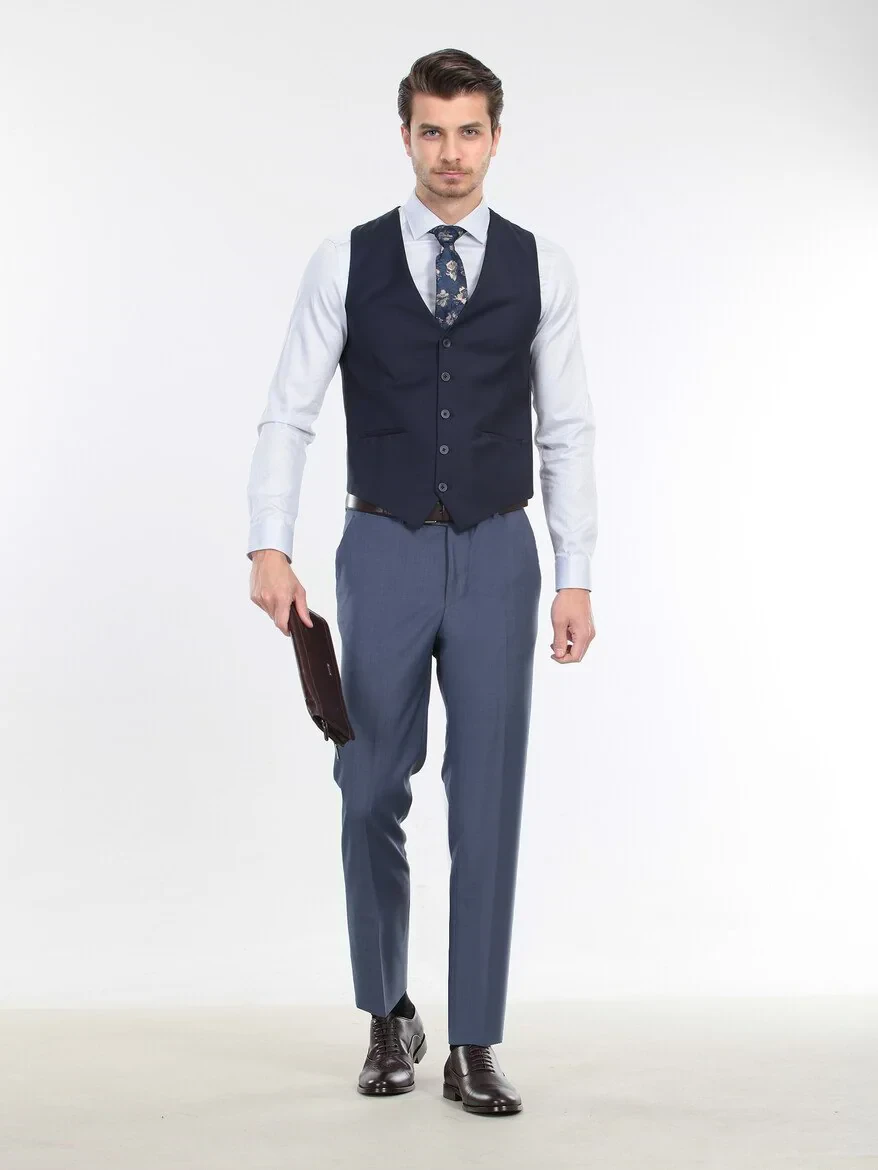Saks Slim Fit Butterfly Collar Classical Waistcoat - 2