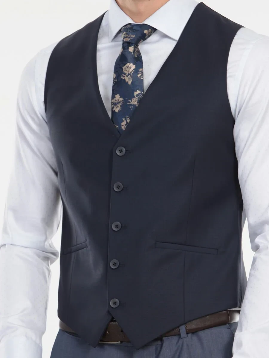 Saks Slim Fit Butterfly Collar Classical Waistcoat - 3