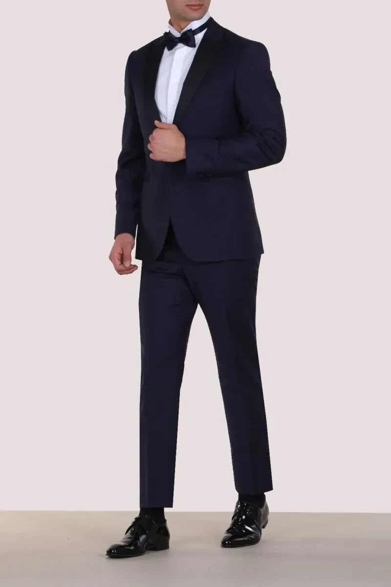 Saks Tuxedo - 3