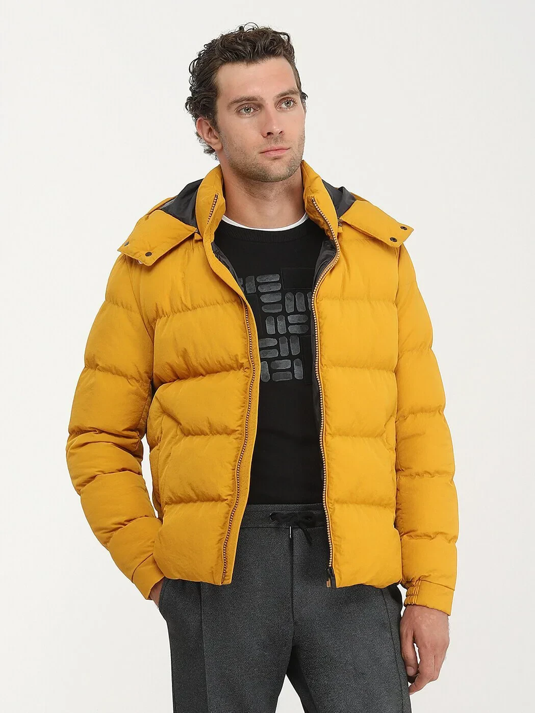 Sarı Regular Fit Kapüşonlu Casual Dokuma Mont - 1