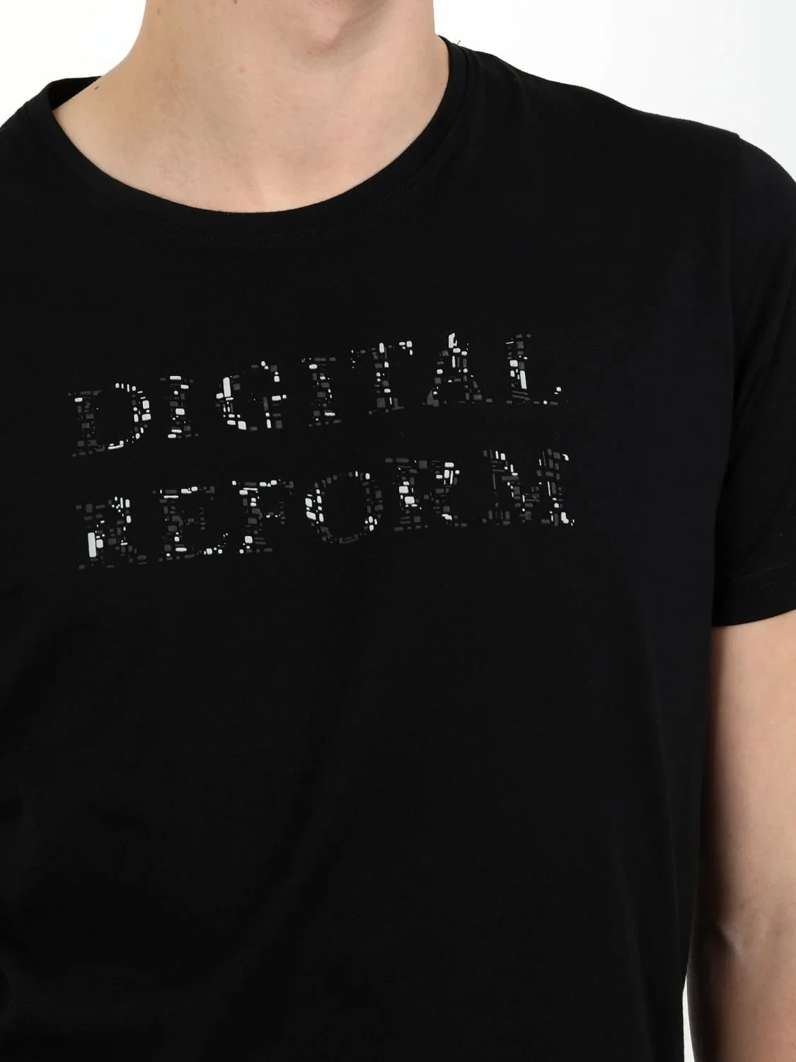Siyah Baskılı Bisiklet Yaka %100 Pamuk T-Shirt - 2