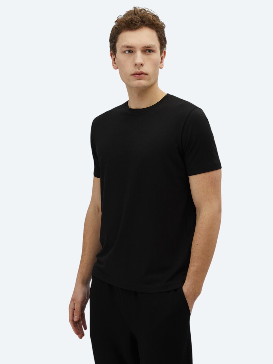 Siyah Bisiklet Yaka Pamuk Karışımlı T-Shirt - KİP