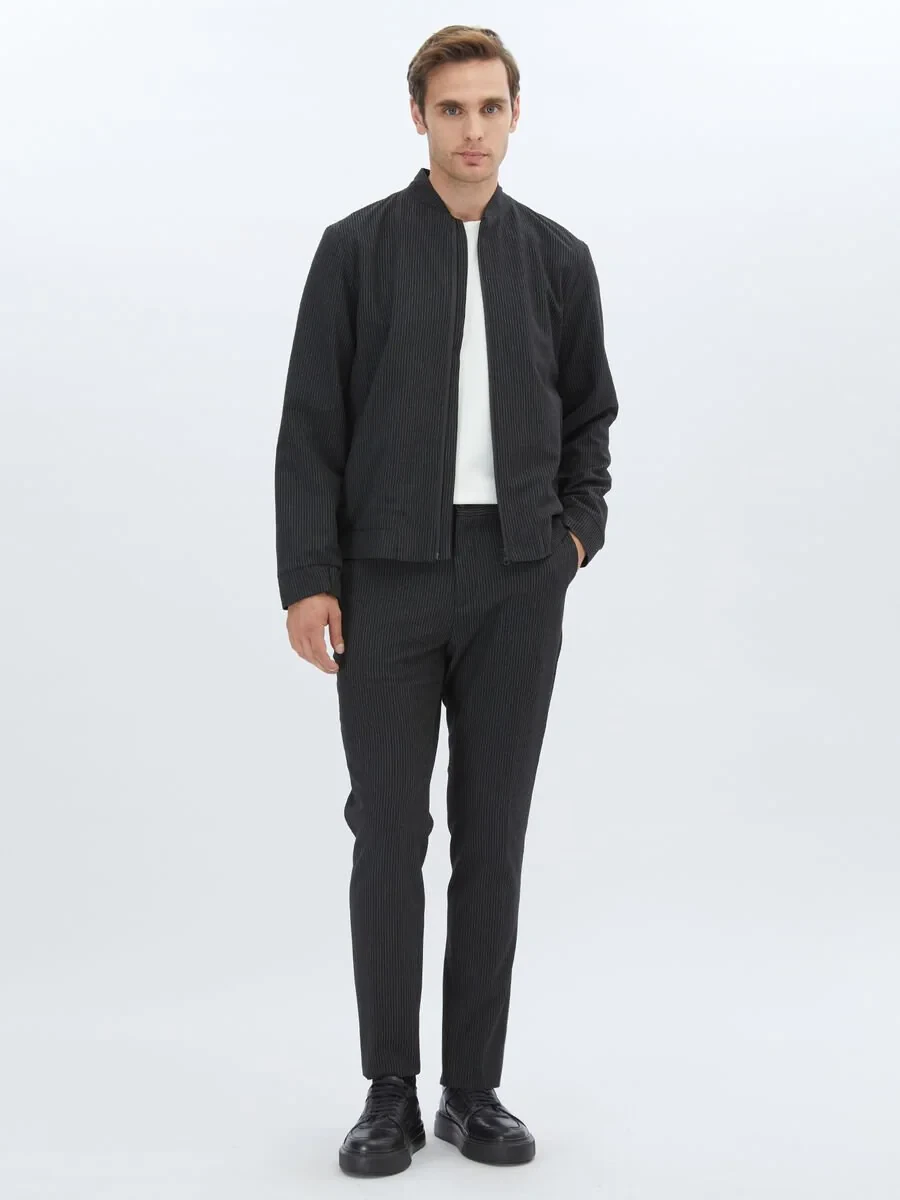 Siyah Çizgili Comfort Fit Takım Elbise - 2