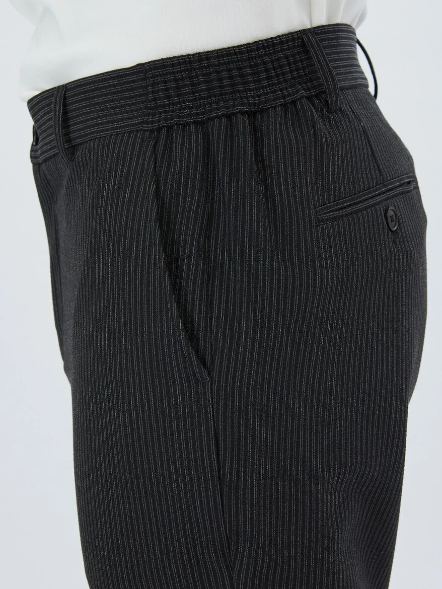 Siyah Çizgili Comfort Fit Takım Elbise - 6