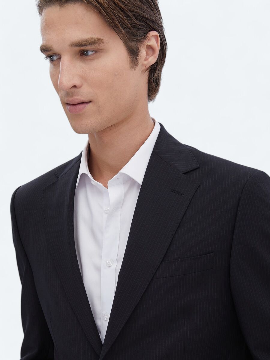 Siyah Çizgili Modern Fit Yün Karışımlı Takım Elbise - 3