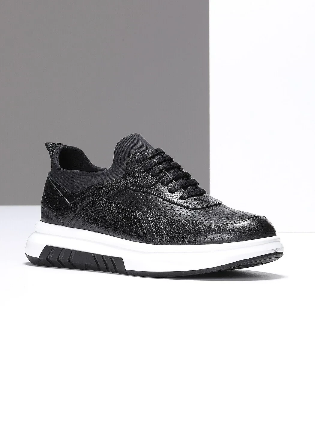 Siyah Deri Spor Ayakkabı - 1