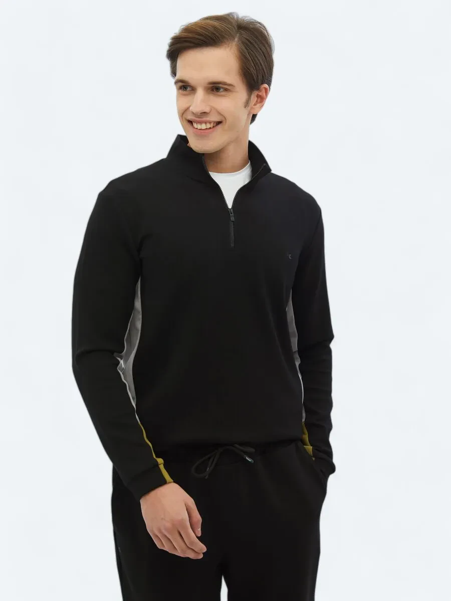 Siyah Dik Yaka Düz Sweatshırt - 1