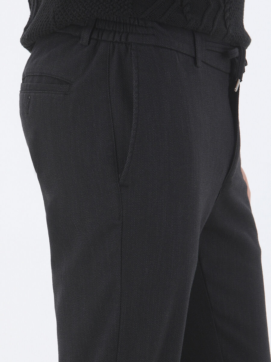 Siyah Dokuma Jogging Fit Casual Pamuk Karışımlı Pantolon - 3