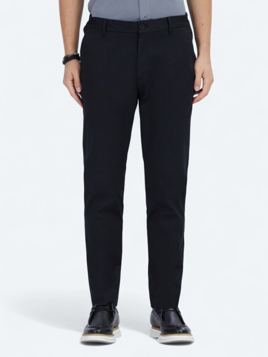 Siyah Dokuma Jogging Fit Casual Pamuk Karışımlı Pantolon - 2