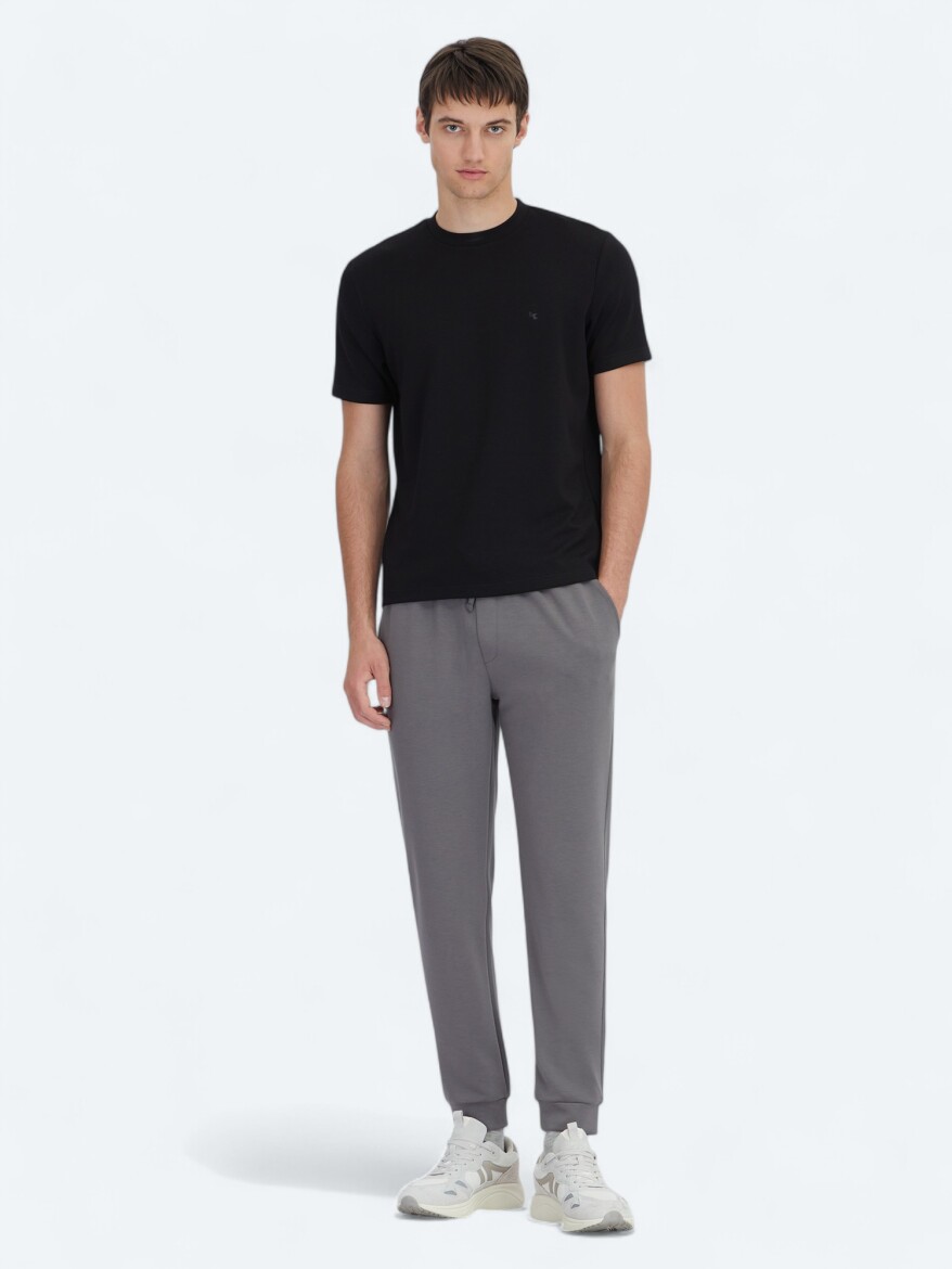 Siyah Düz Bisiklet Yaka T-Shirt - 2
