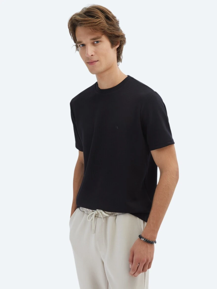 Siyah Düz Bisiklet Yaka T-Shirt_Kopya(1) - 1