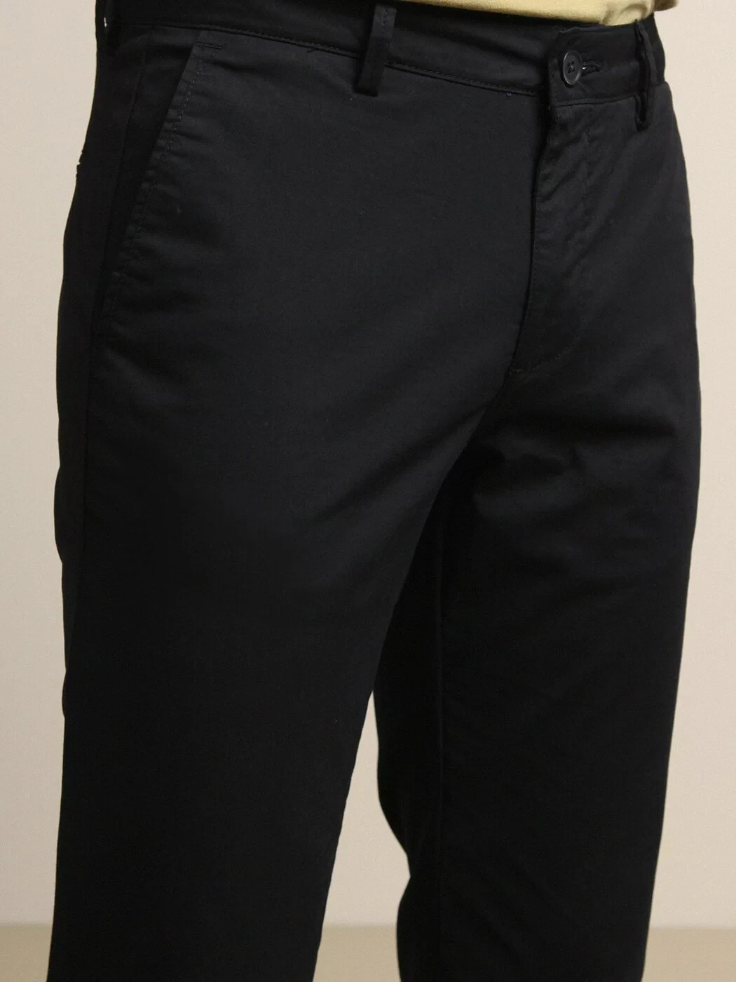 Siyah Düz Dokuma Regular Fit Casual Pamuk Karışımlı Pantolon - 3