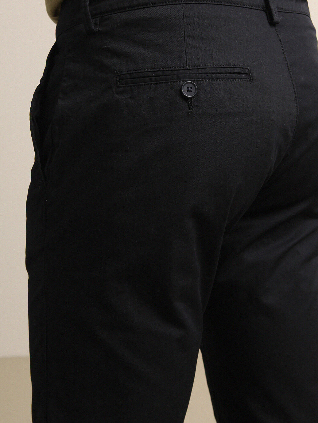 Siyah Düz Dokuma Regular Fit Casual Pamuk Karışımlı Pantolon - 4