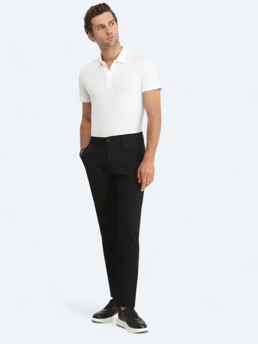 Siyah Düz Dokuma Regular Fit Casual Pamuk Karışımlı Pantolon - 1