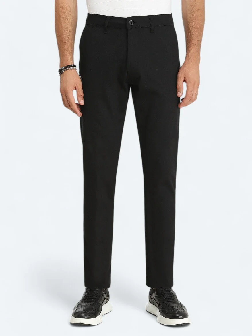 Siyah Düz Dokuma Regular Fit Casual Pamuk Karışımlı Pantolon - 2
