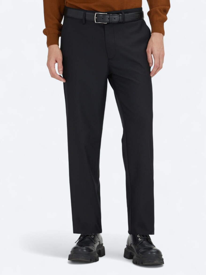 Siyah Düz Dokuma Regular Fit Casual Pantolon - 2