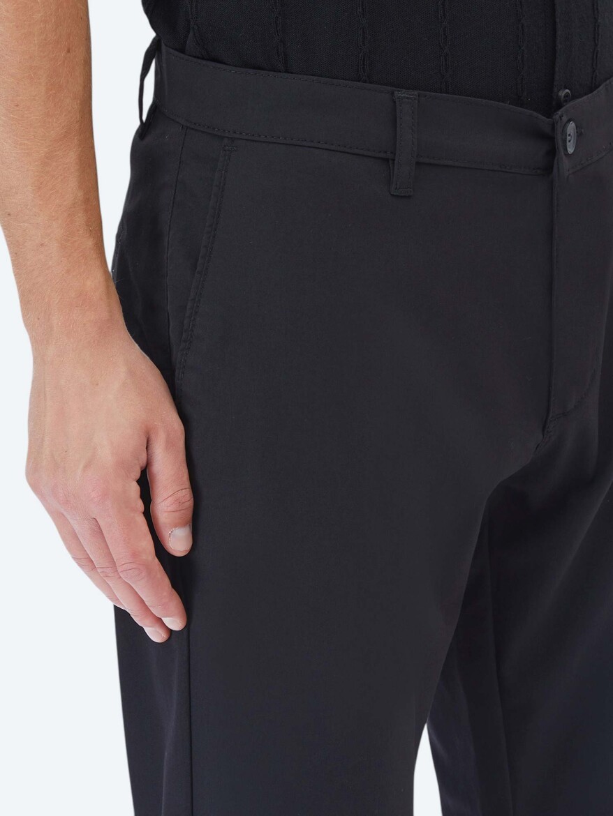 Siyah Düz Dokuma Slim Fit Casual Pantolon - 3