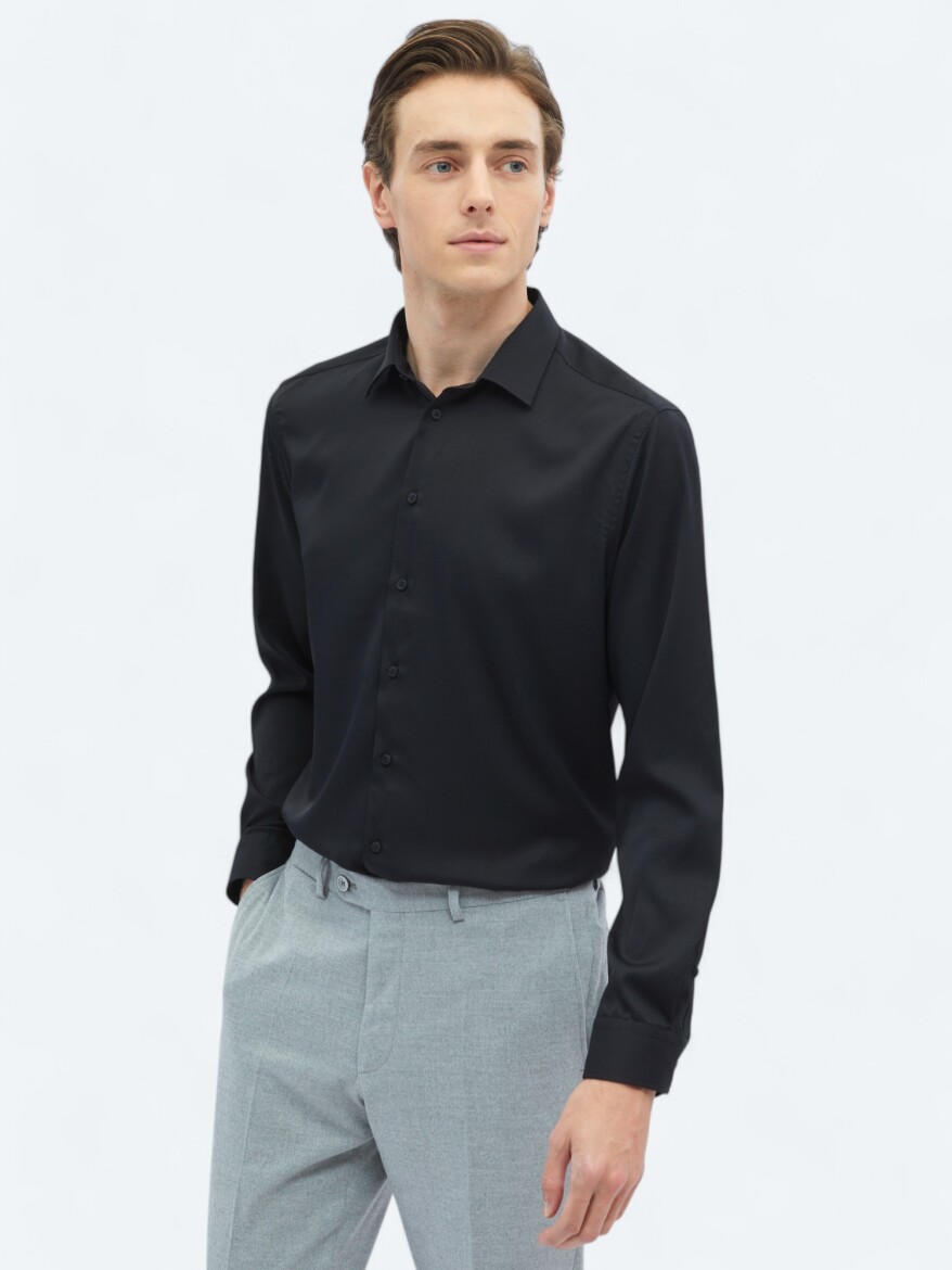 Siyah Düz Regular Fit Dokuma Casual Gömlek - 3
