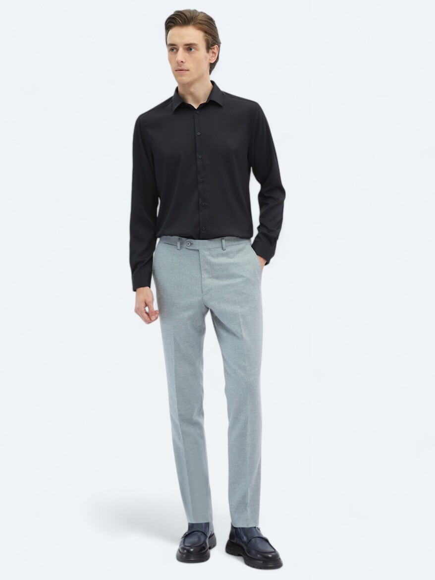 Siyah Düz Regular Fit Uzun Dokuma Casual Gömlek - 2