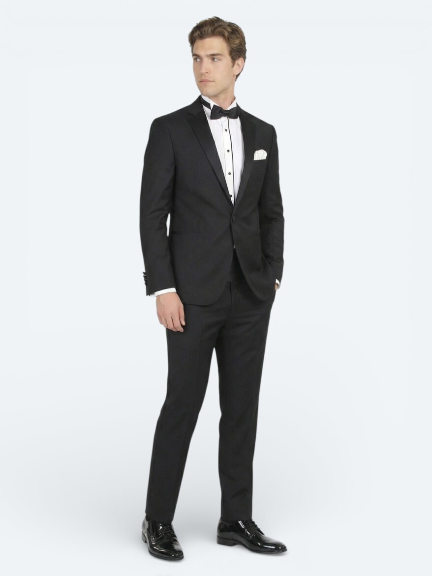 Siyah Düz Slim Fit Kelebek Yaka Dokuma Smokin Takım Elbise - 3