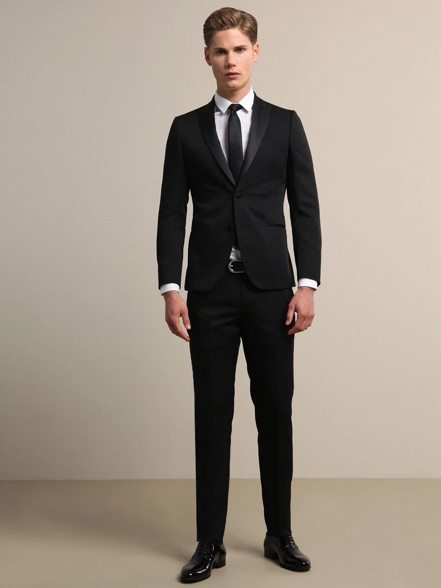 Siyah Düz Slim Fit Kruvaze Yaka Dokuma Smokin Takım Elbise - 1