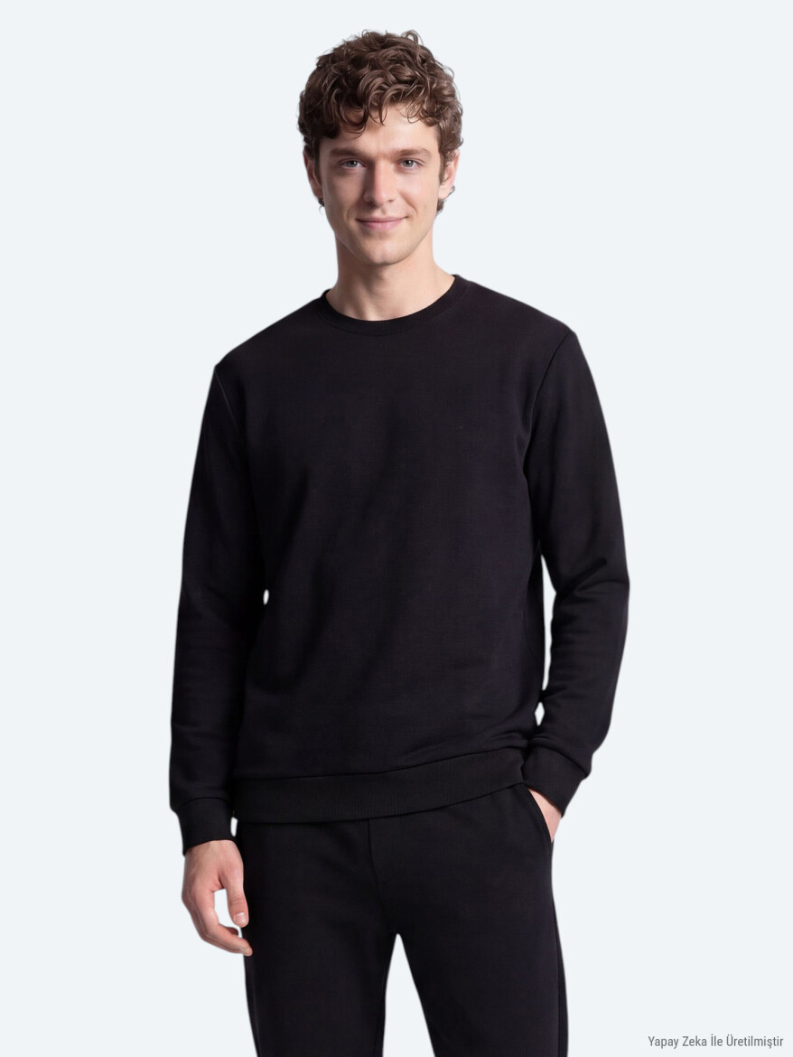 Siyah Düz Sweatshırt 