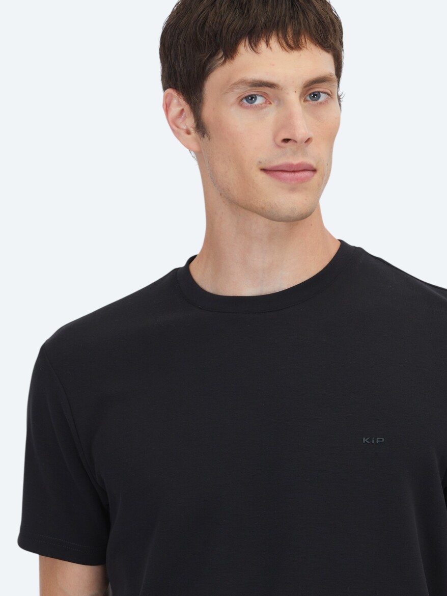 Siyah Düz T-Shirt - 3