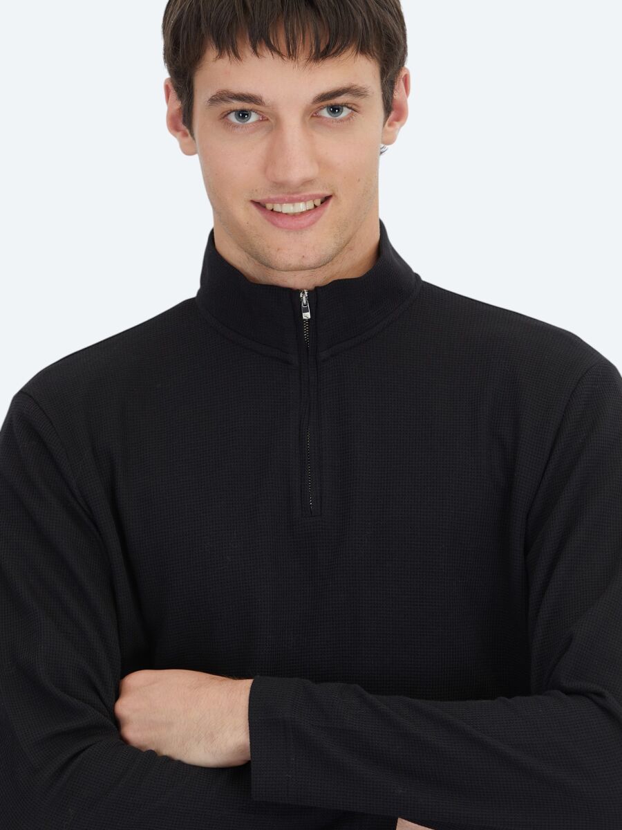 Siyah Fitilli Bisiklet Yaka T-Shirt - 4