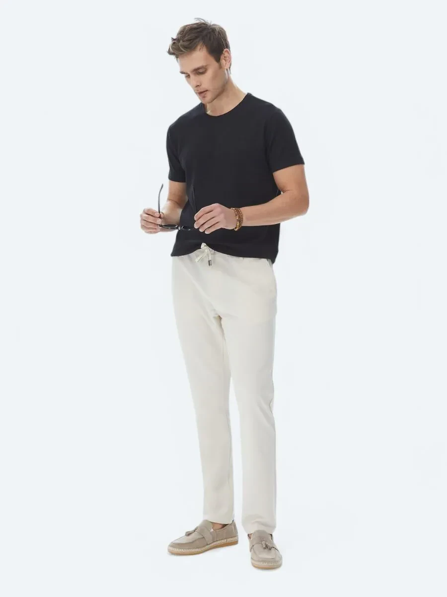 Siyah Jakarlı Bisiklet Yaka Pamuk Karışımlı T-Shirt - 2