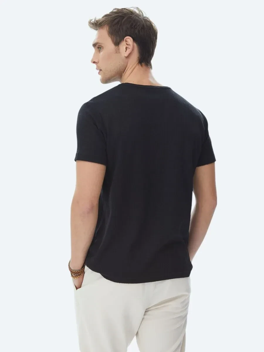 Siyah Jakarlı Bisiklet Yaka Pamuk Karışımlı T-Shirt - 8