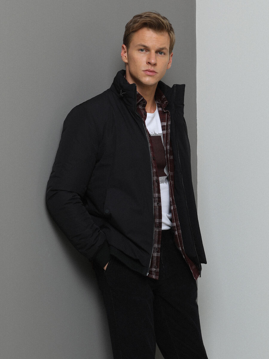 Siyah Regular Fit Dik Yaka Casual Dokuma Mont - 1