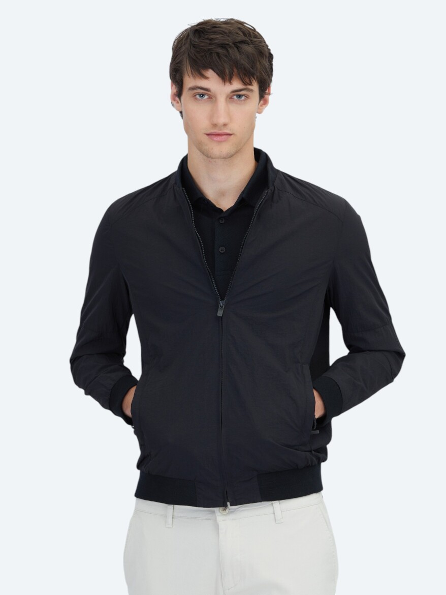 Siyah Regular Fit Dik Yaka Casual Dokuma Mont - 3