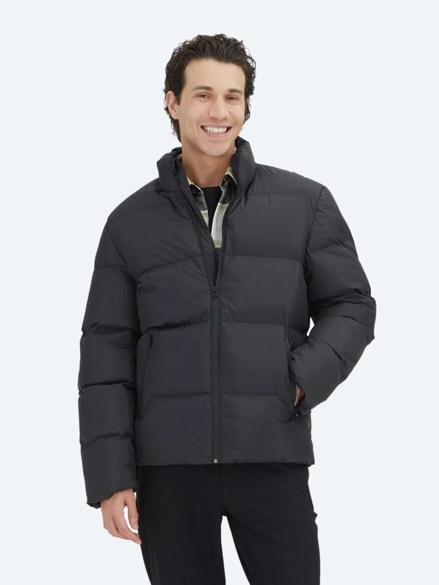 Siyah Regular Fit Dik Yaka Casual Dokuma Mont - KİP