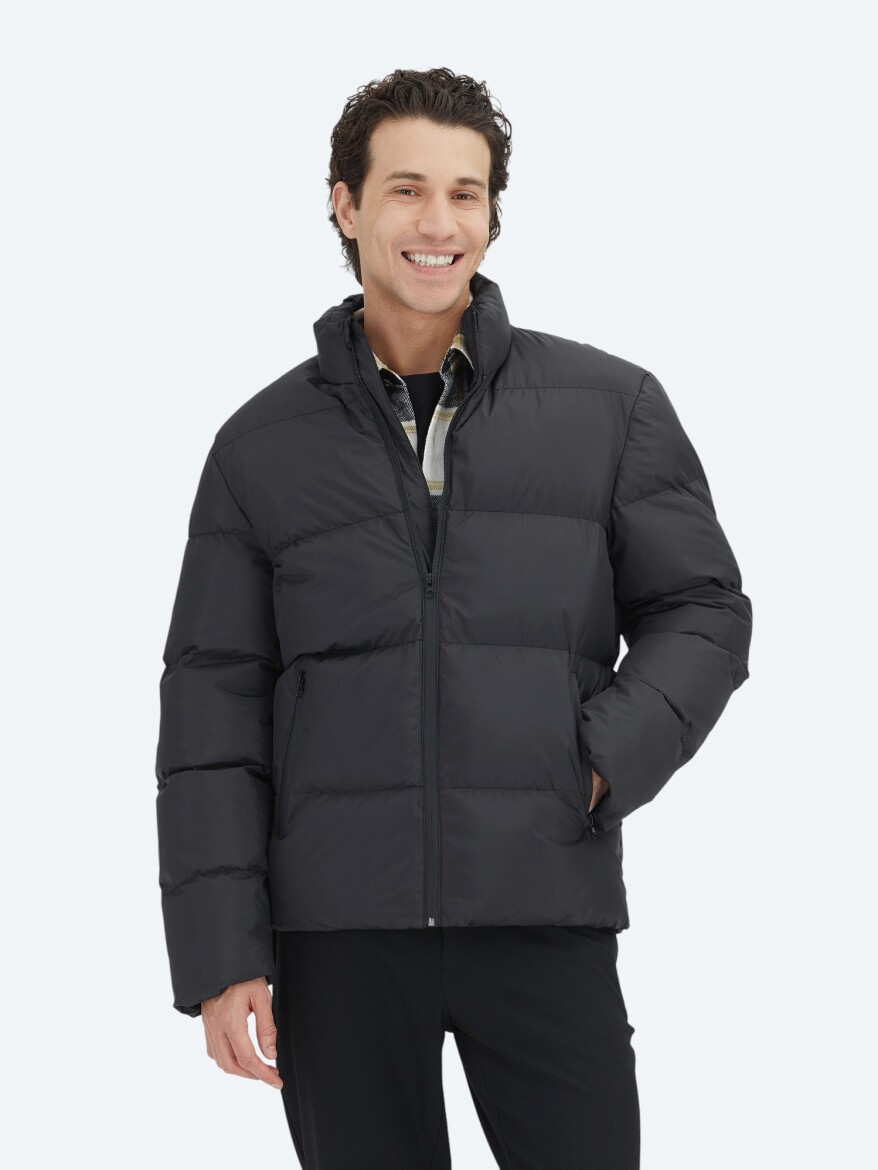 Siyah Regular Fit Dik Yaka Casual Dokuma Mont - KİP