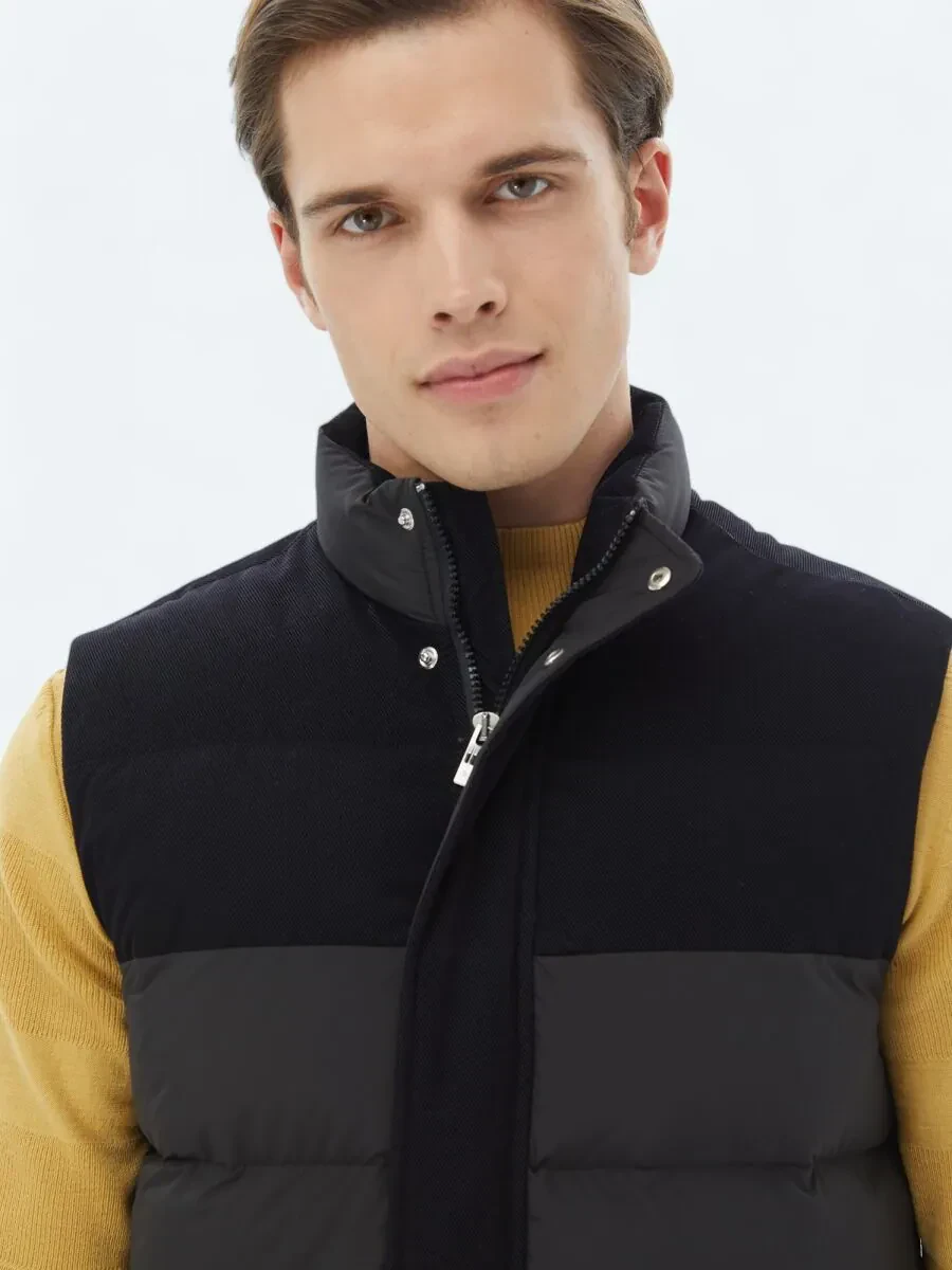 Siyah Regular Fit Dik Yaka Casual Dokuma Spor Yelek - 3