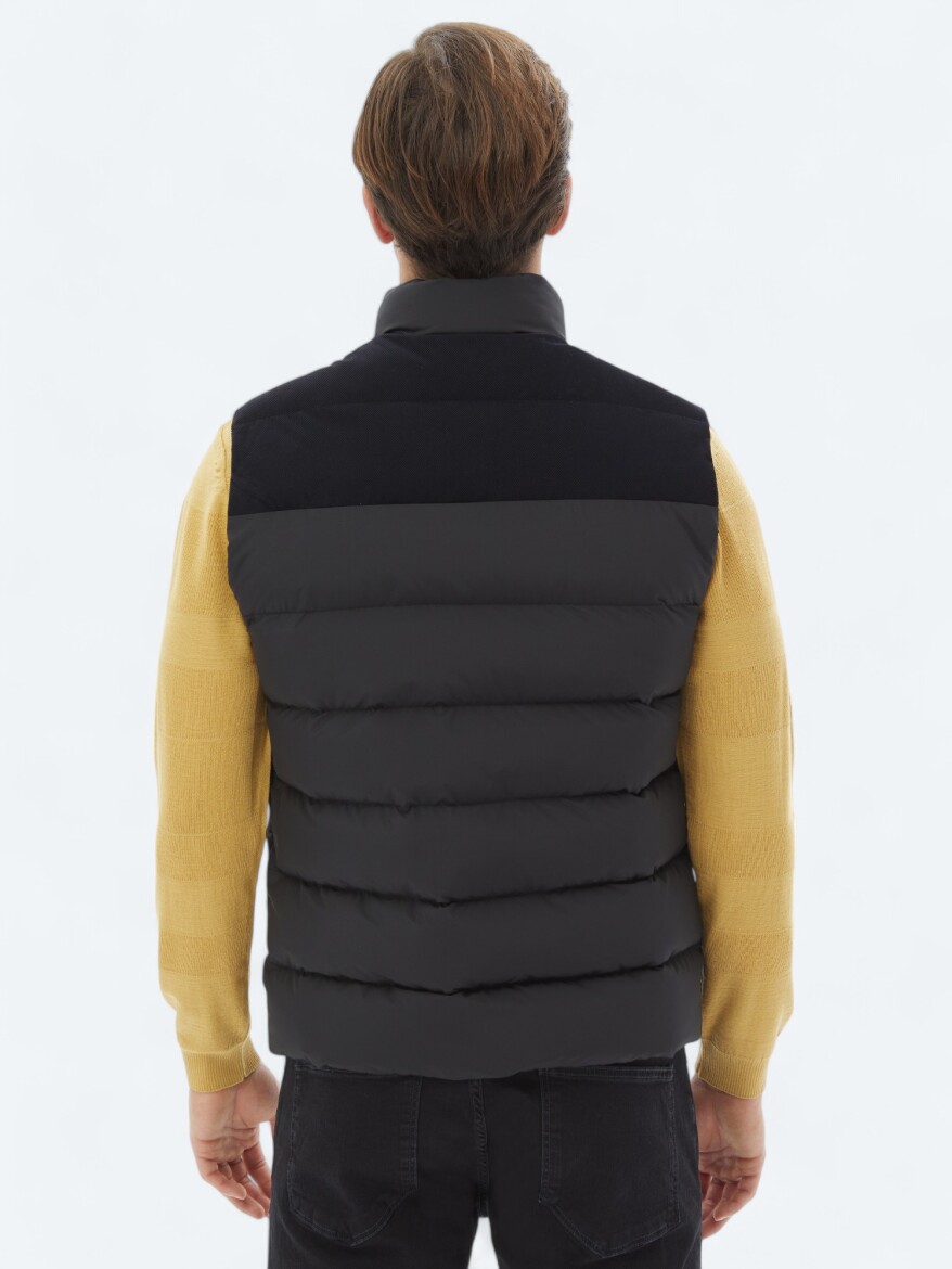 Siyah Regular Fit Dik Yaka Casual Dokuma Spor Yelek - 6