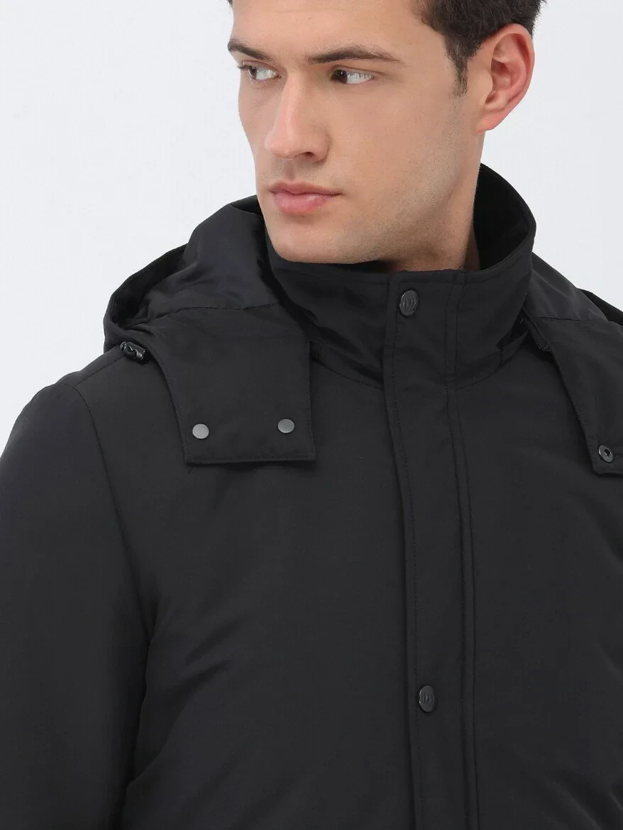 Siyah Regular Fit Kapüşonlu Casual Dokuma Kaban - 4