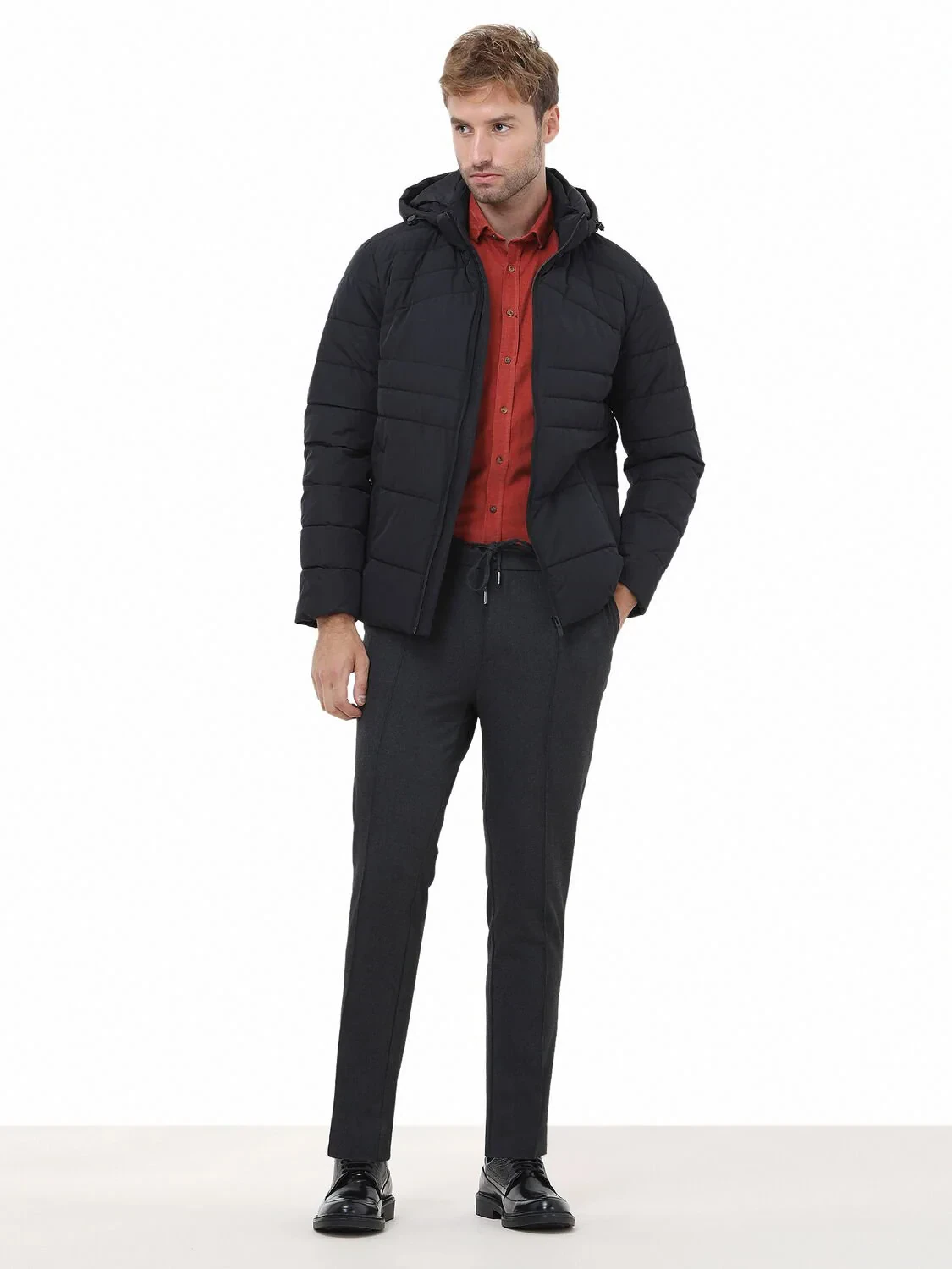Siyah Regular Fit Kapüşonlu Casual Dokuma Mont - 2
