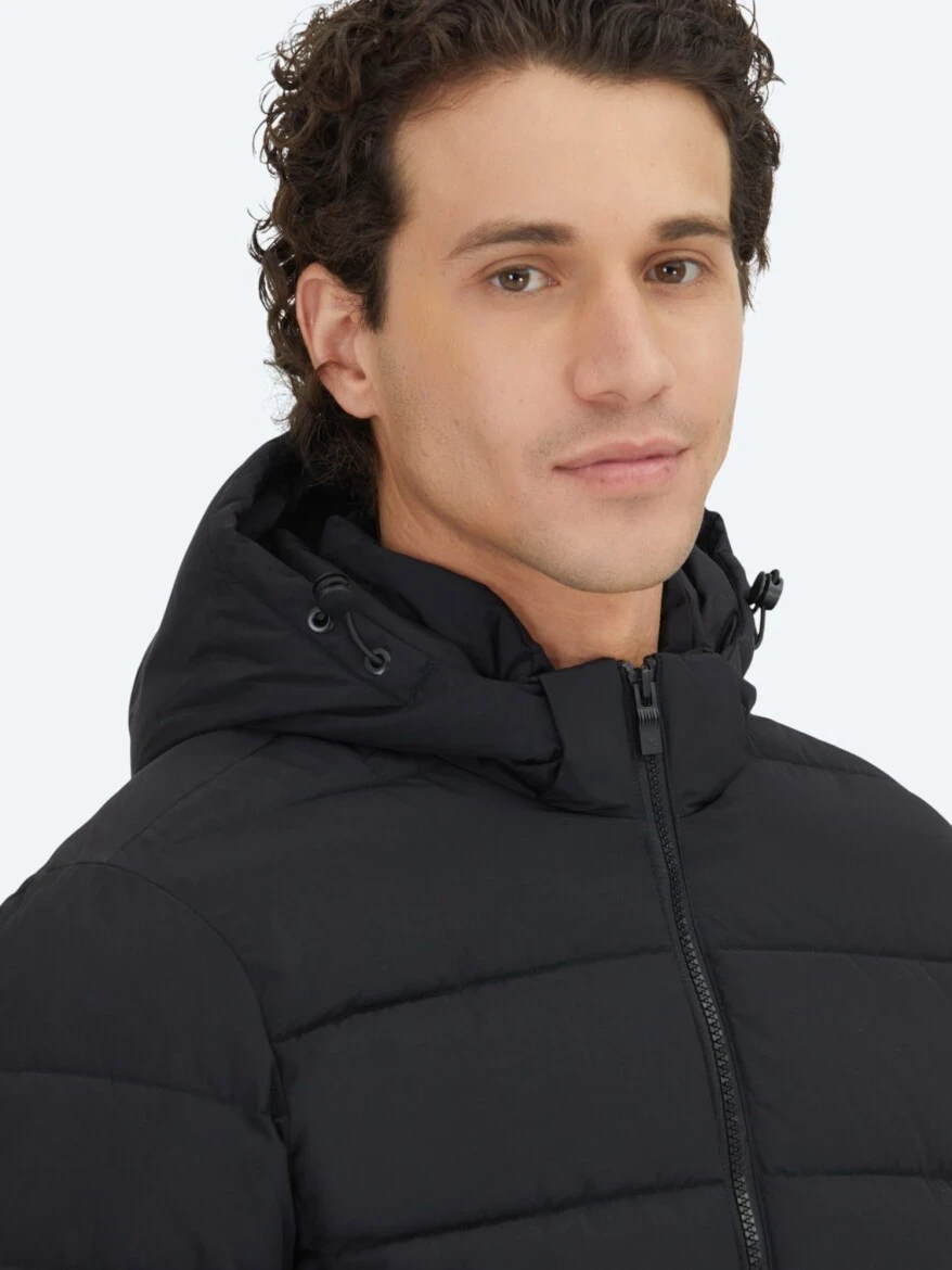 Siyah Regular Fit Kapüşonlu Casual Dokuma Mont - KİP