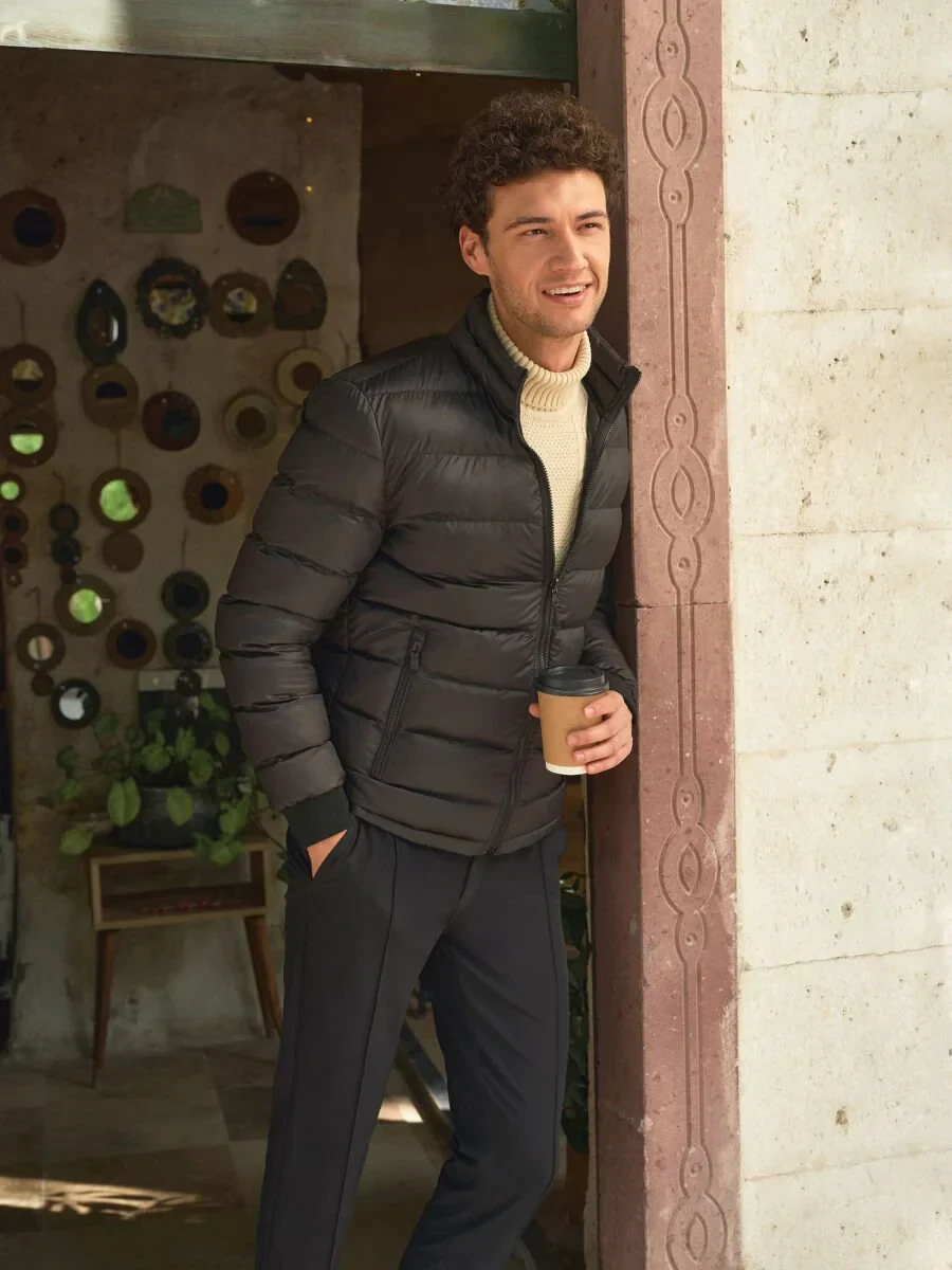 Siyah Regular Fit Kapüşonlu Casual Dokuma Pardesü - 1