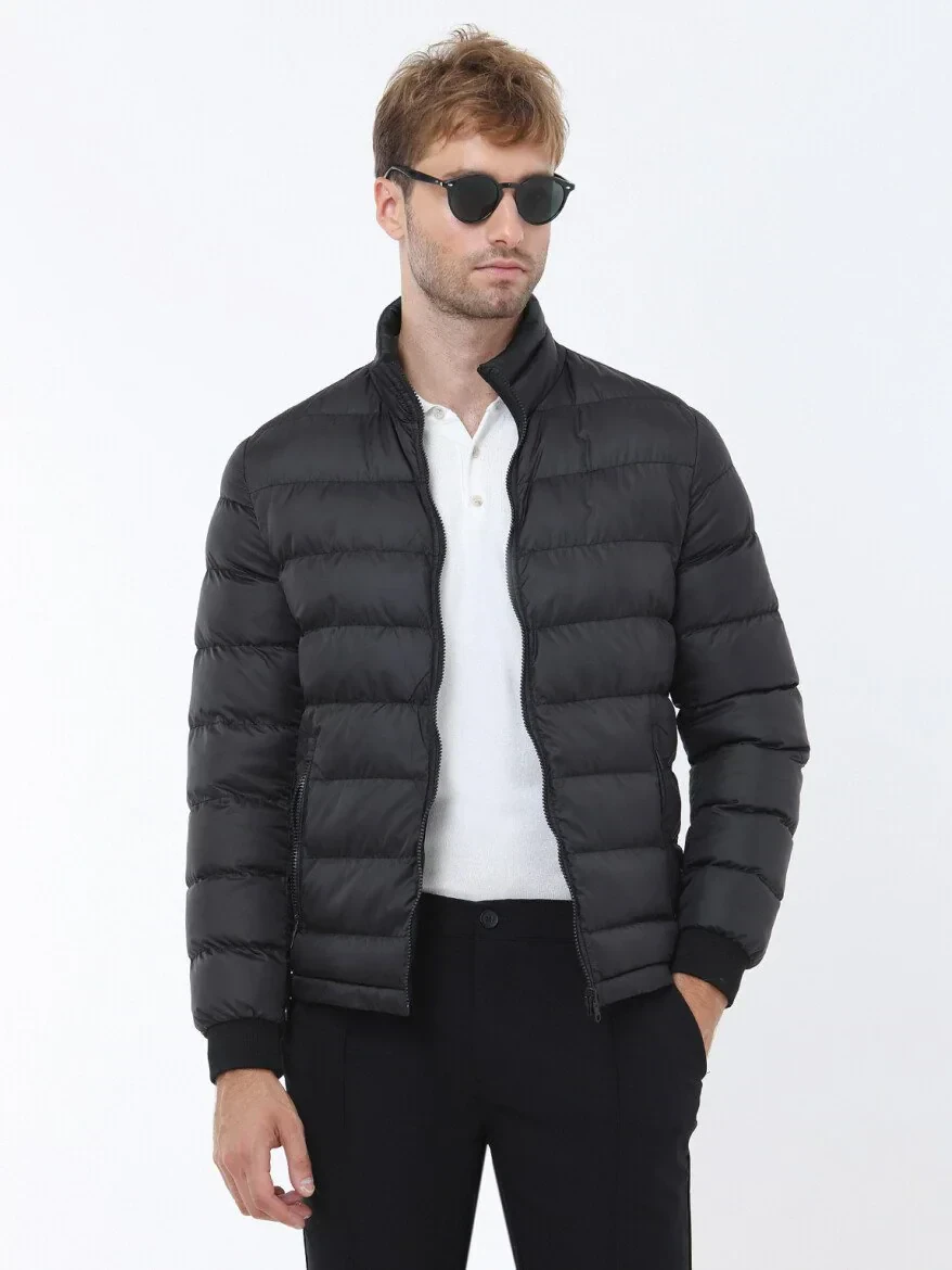 Siyah Regular Fit Kapüşonlu Casual Dokuma Pardesü - 5